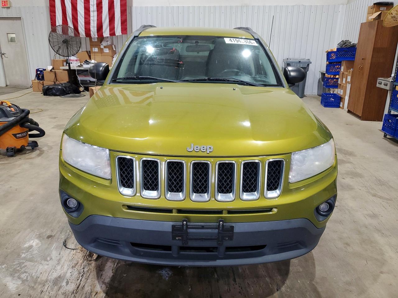 2012 JEEP COMPASS photo 9