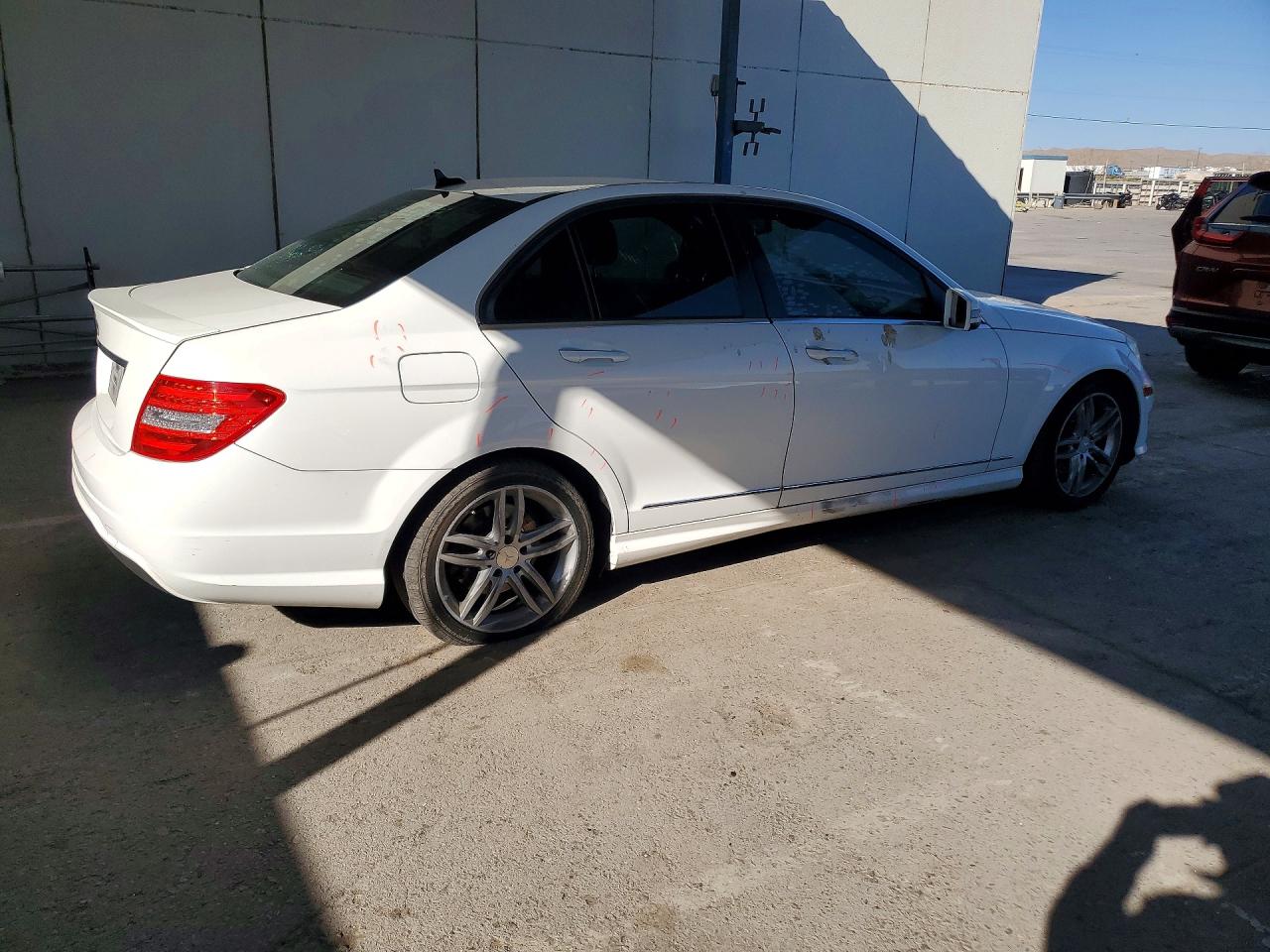 2014 MERCEDES-BENZ C 250 photo 5