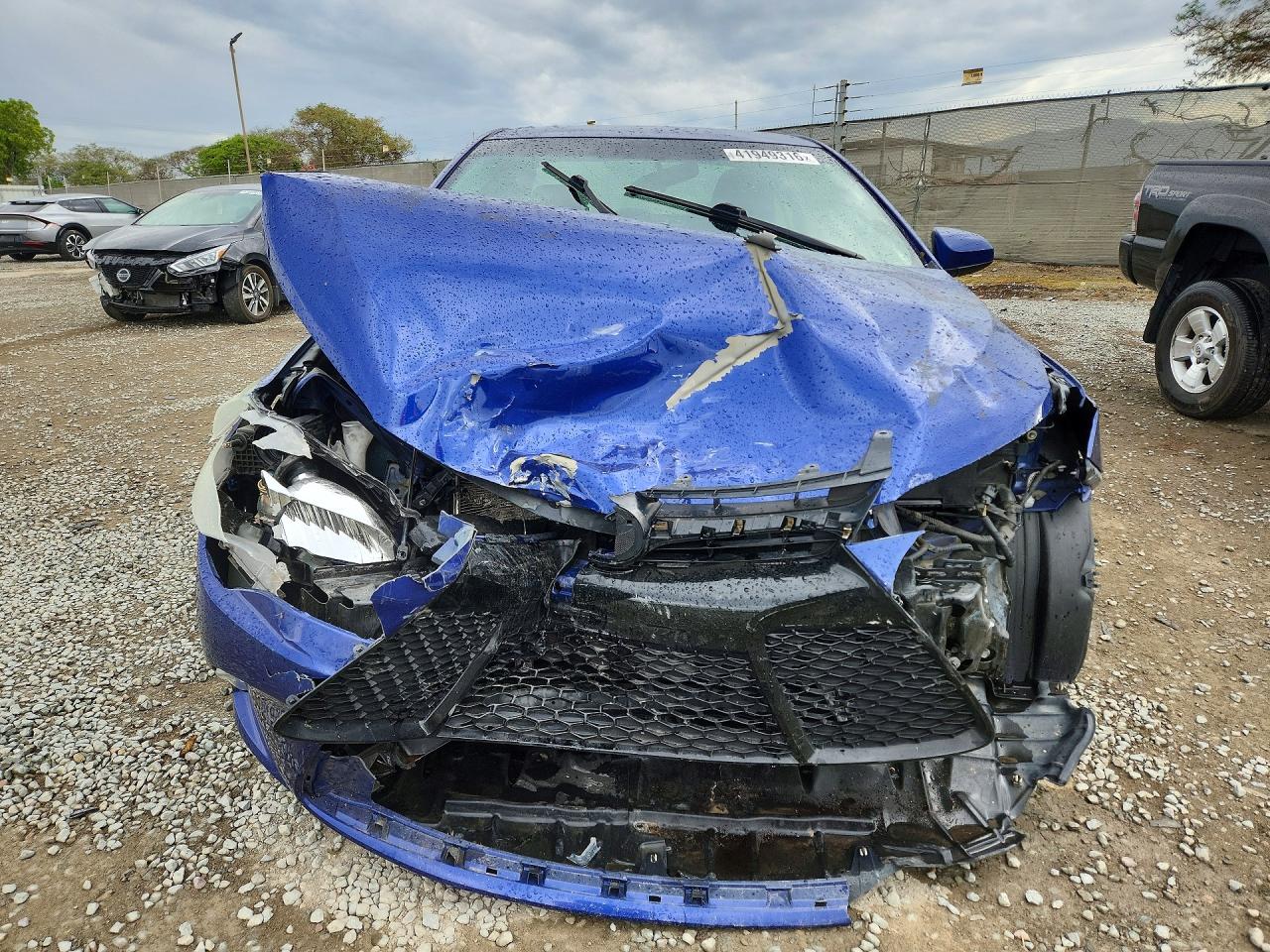 2016 TOYOTA CAMRY SE photo 9
