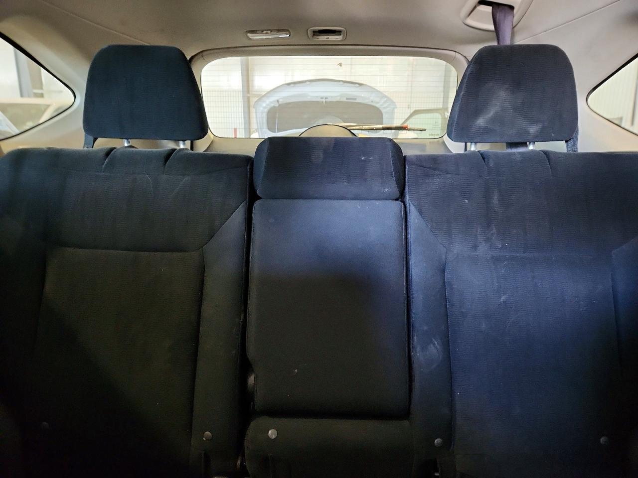 2014 HONDA CR-V LX photo 28