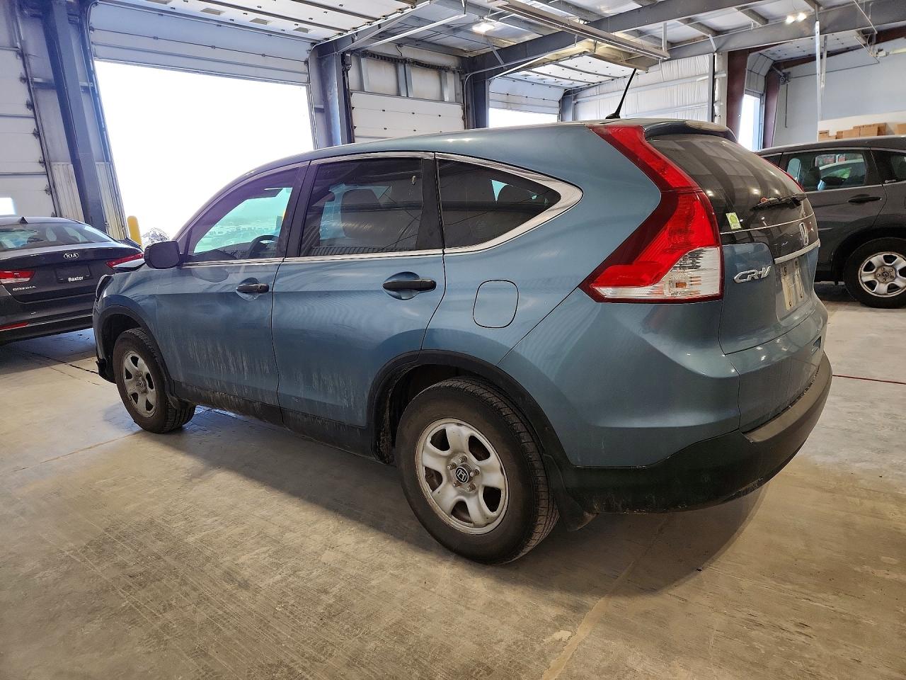 2014 HONDA CR-V LX photo 4