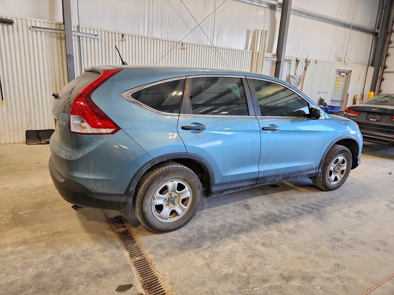 2014 HONDA CR-V LX photo 7