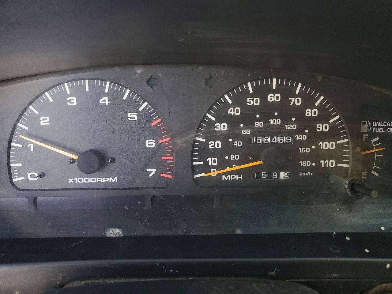 1997 TOYOTA 4RUNNER SR5 photo 9