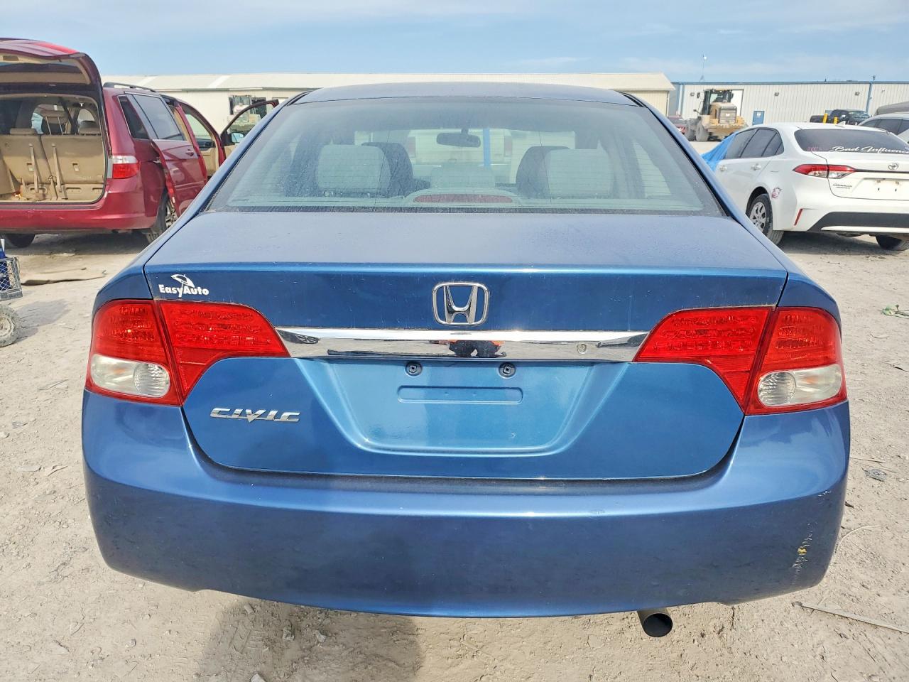 2010 HONDA CIVIC LX photo 16