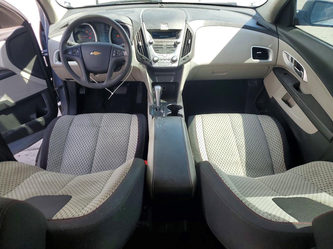 2014 CHEVROLET EQUINOX LS photo 8