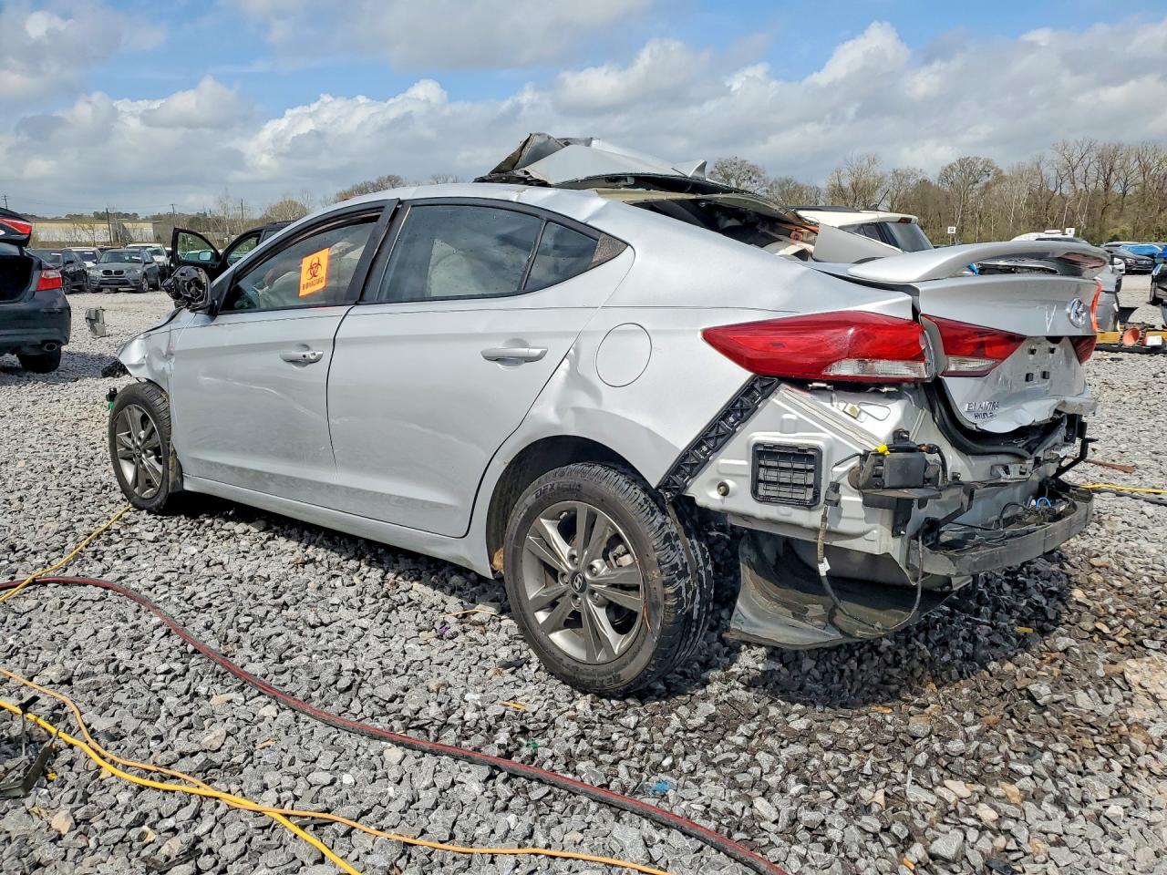 2018 HYUNDAI ELANTRA VALUE EDITION photo 2