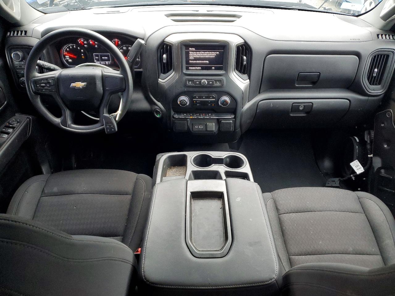 2024 CHEVROLET SILVERADO K1500 CUSTOM photo 15