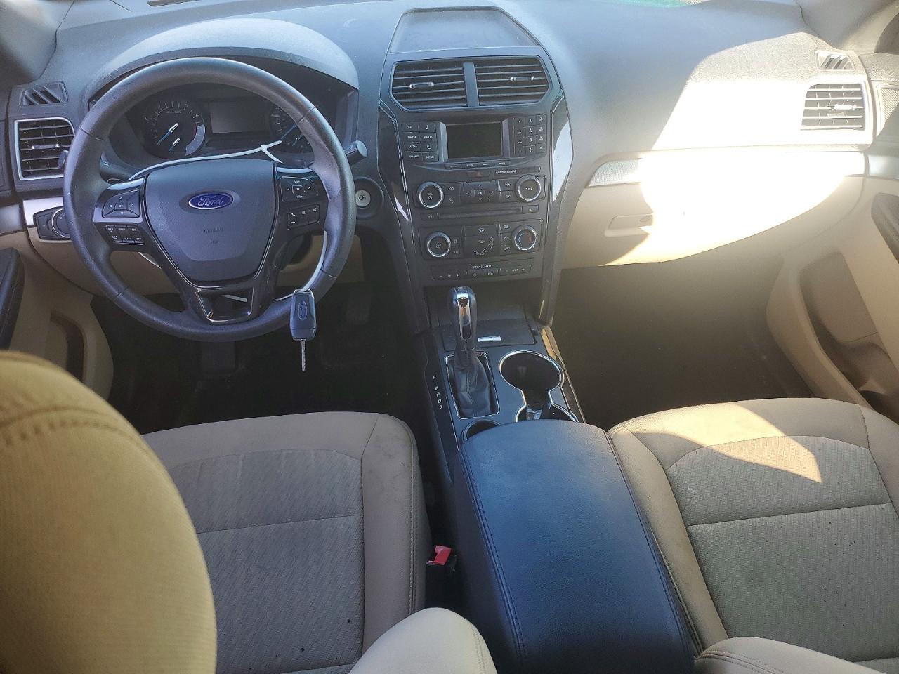 2016 FORD EXPLORER photo 15