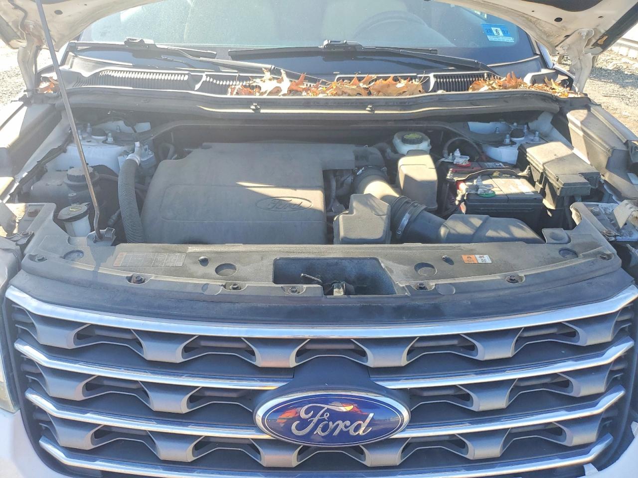 2016 FORD EXPLORER photo 23
