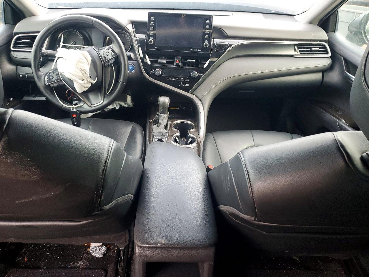 2022 TOYOTA CAMRY XLE photo 15