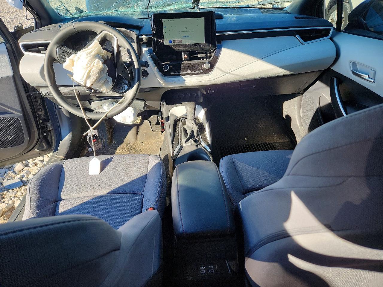 2025 TOYOTA COROLLA SE photo 8