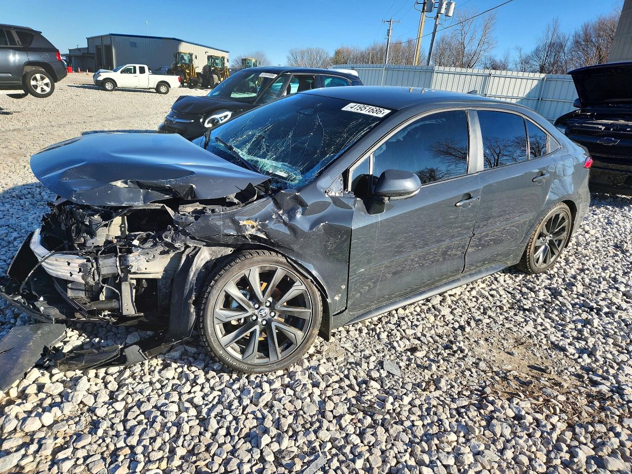 2025 TOYOTA COROLLA