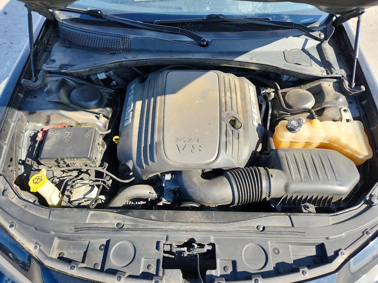 2019 CHRYSLER 300 S photo 31