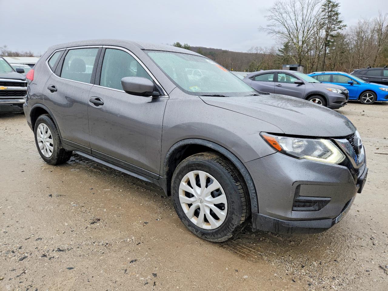 2017 NISSAN ROGUE S photo 4