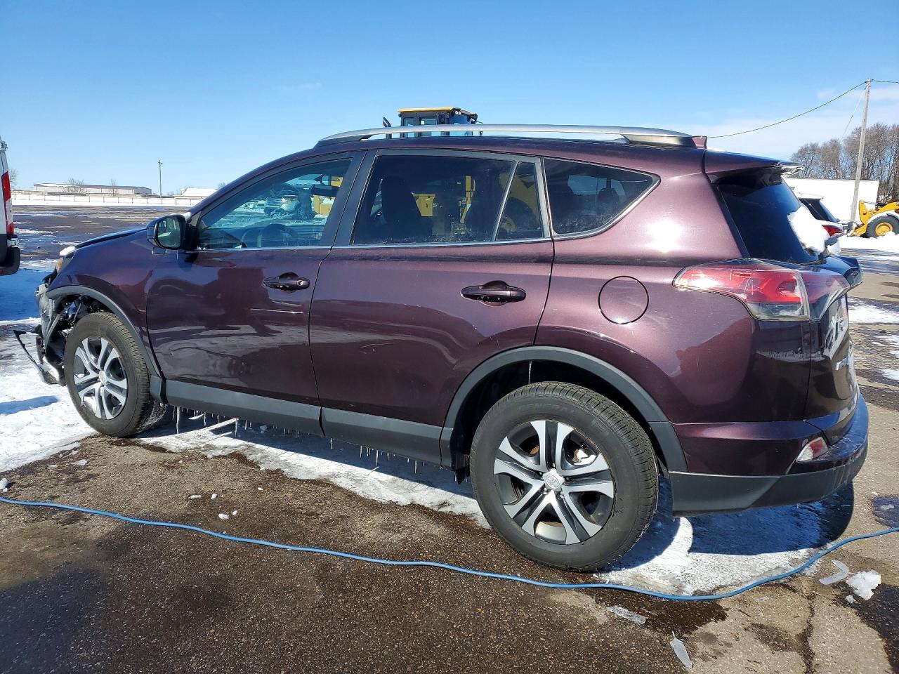 2016 TOYOTA RAV4 LE photo 2
