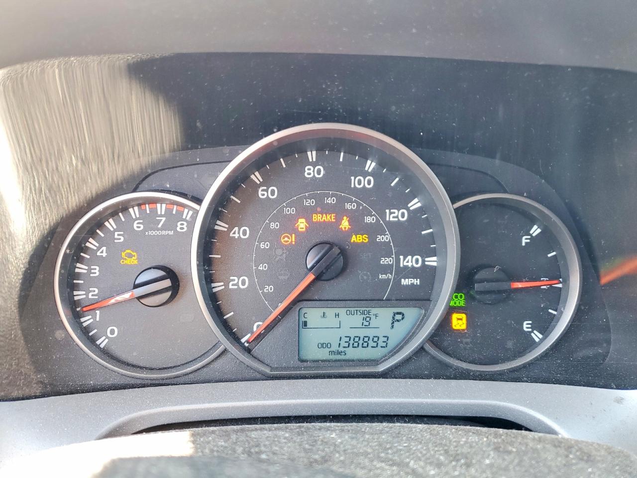 2016 TOYOTA RAV4 LE photo 9