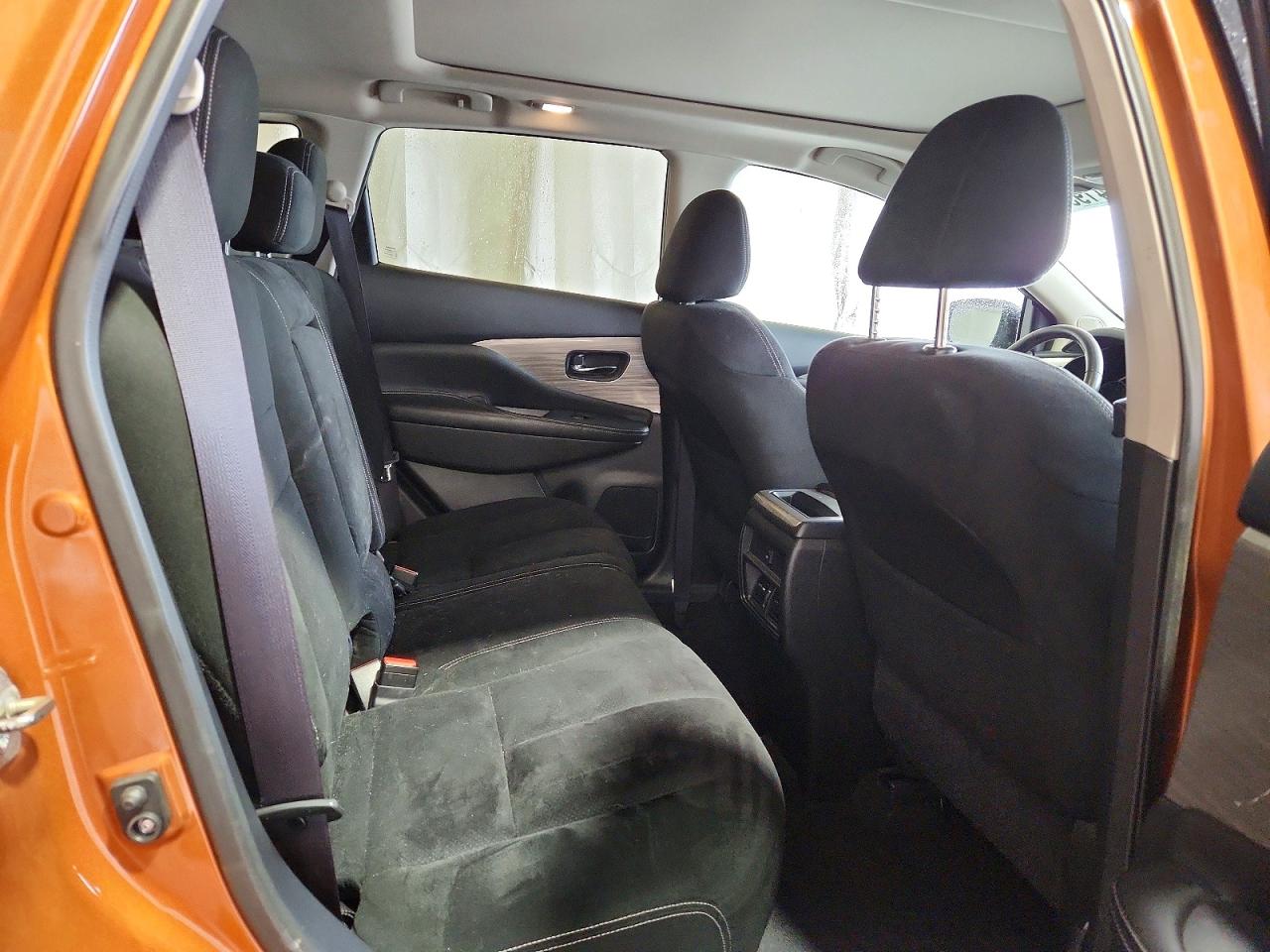 2015 NISSAN MURANO SV photo 11