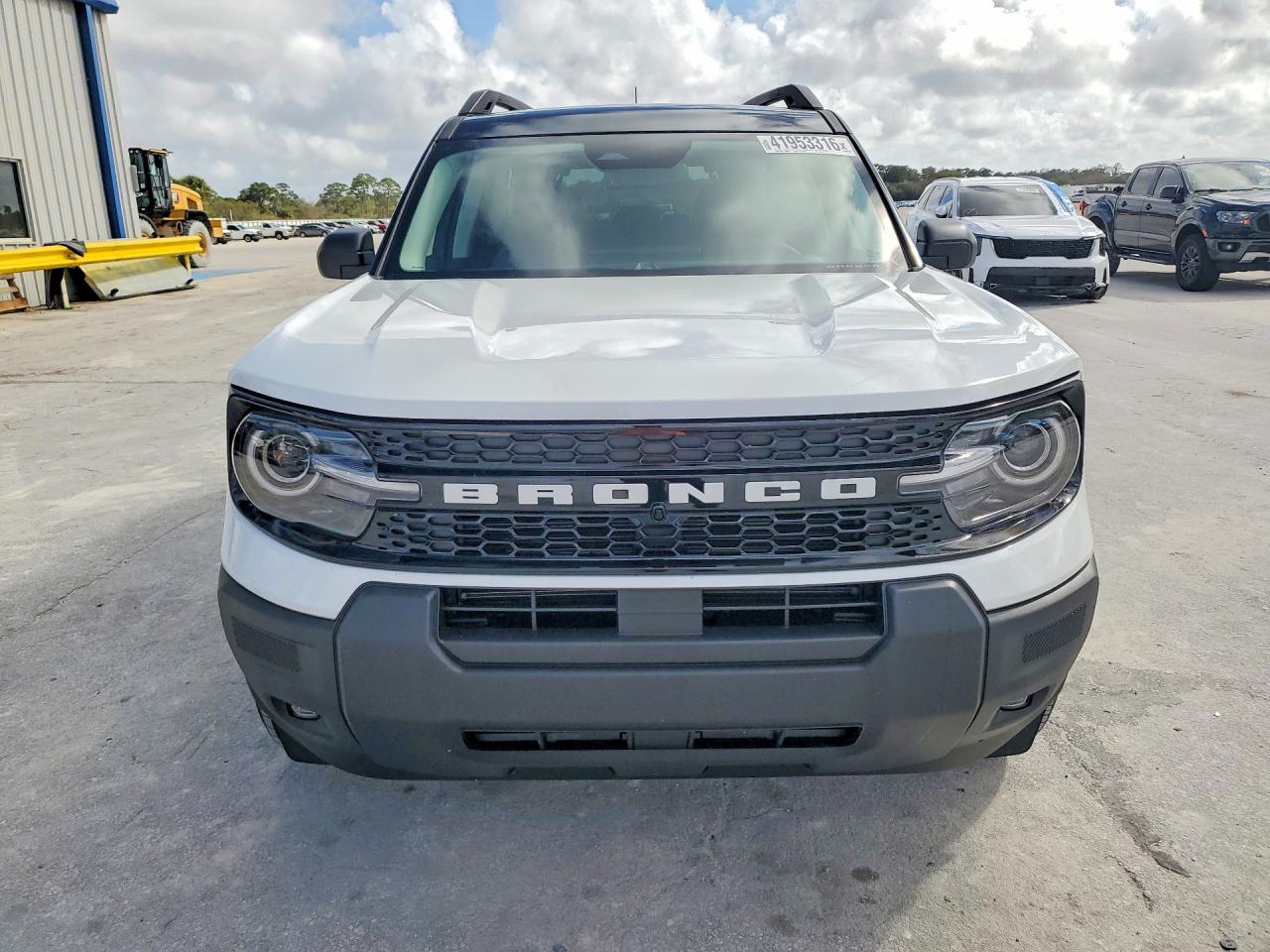 2025 FORD BRONCO SPORT OUTER BANKS photo 9
