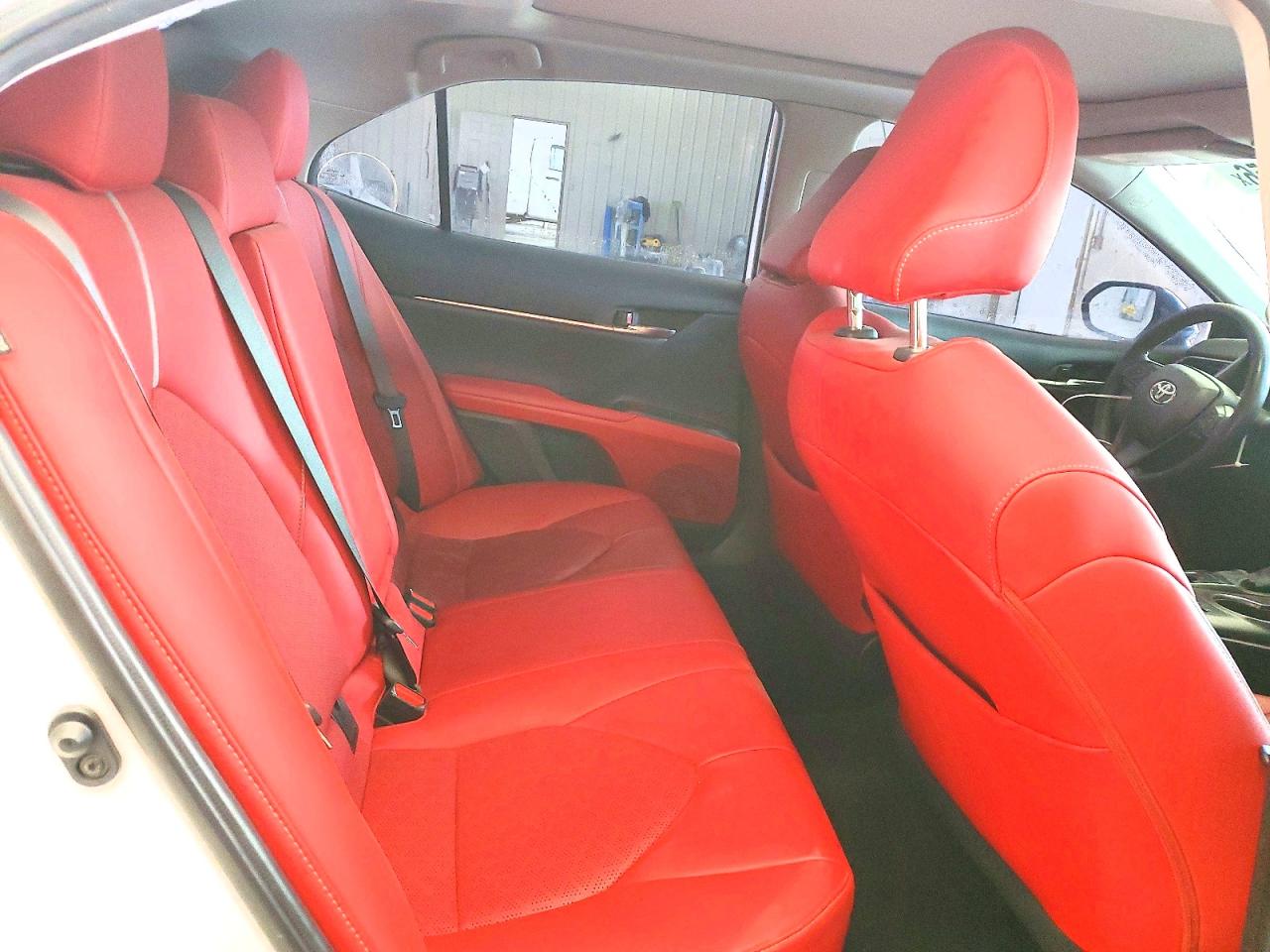 2021 TOYOTA CAMRY XSE photo 21