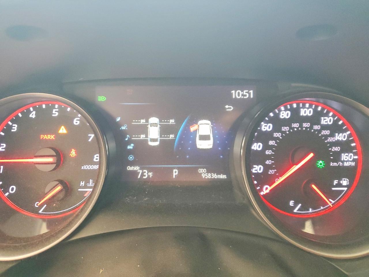 2021 TOYOTA CAMRY XSE photo 17