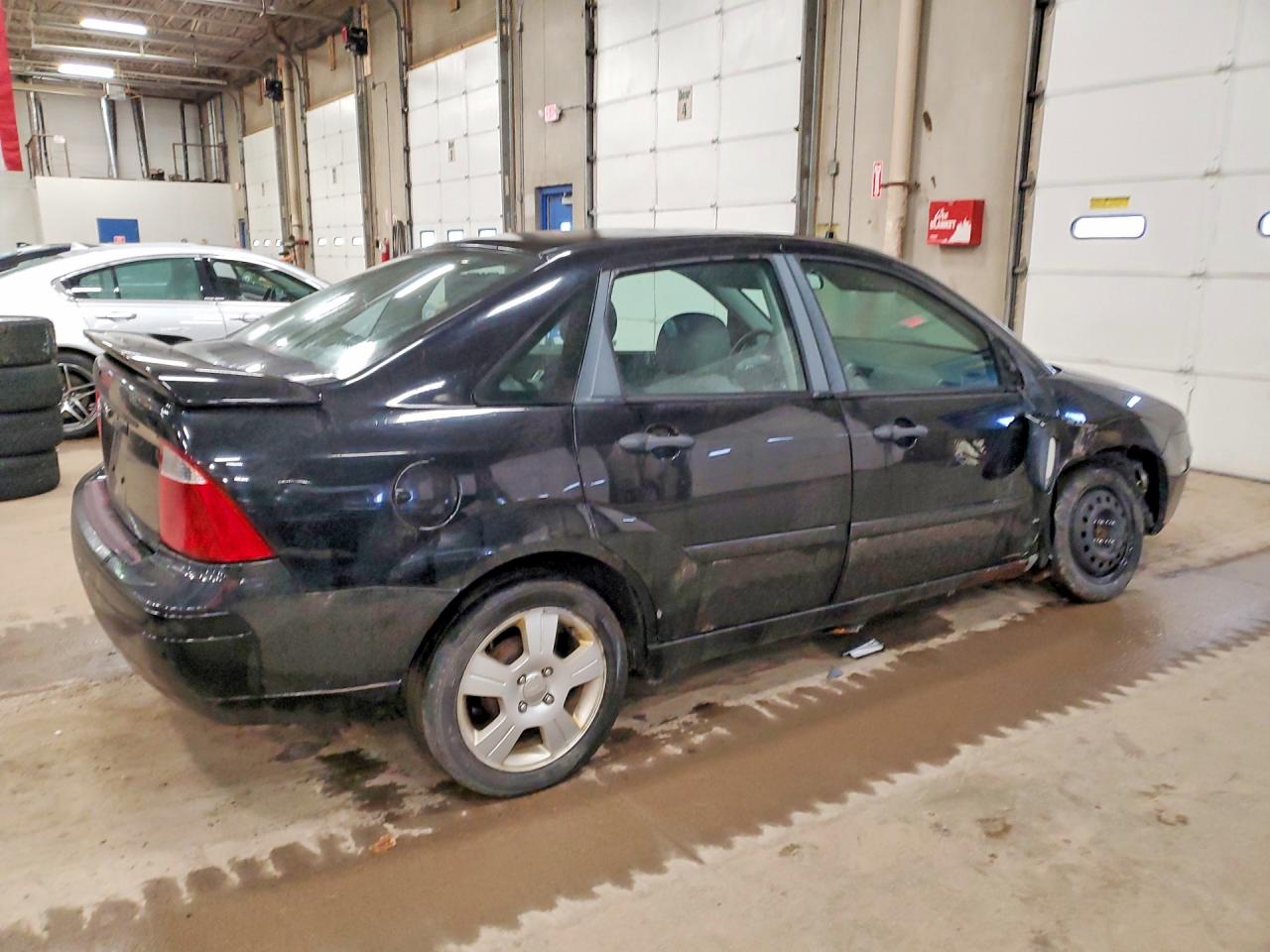 2007 FORD FOCUS photo 5
