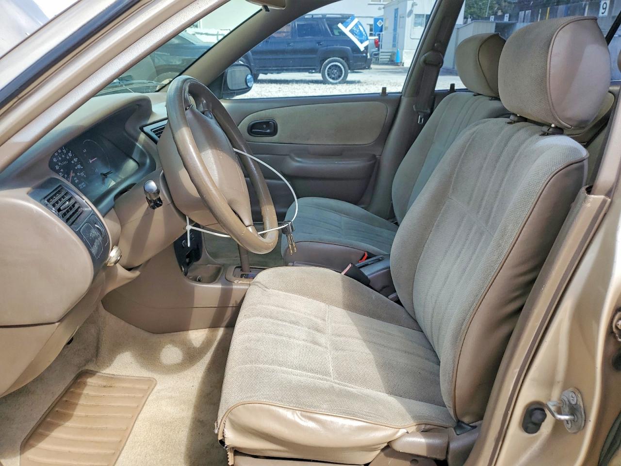 1997 TOYOTA COROLLA BASE photo 13