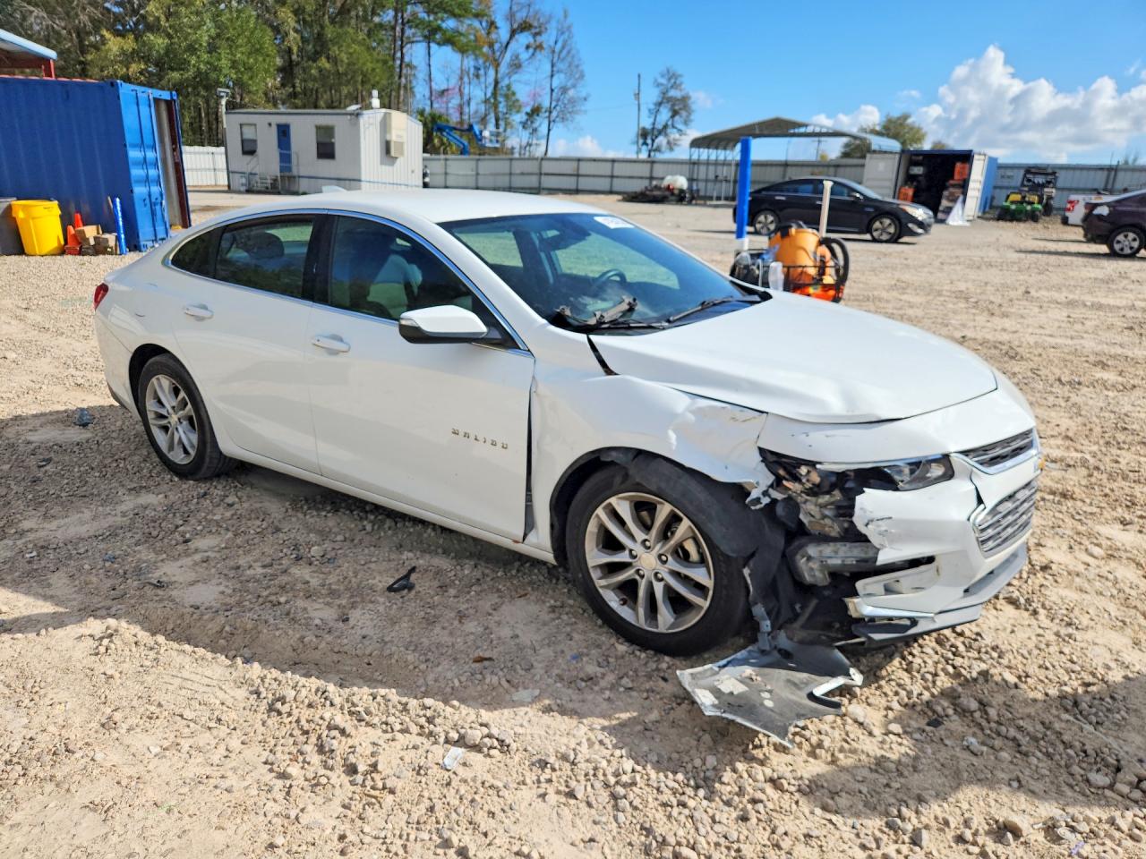 2017 CHEVROLET MALIBU LT photo 10