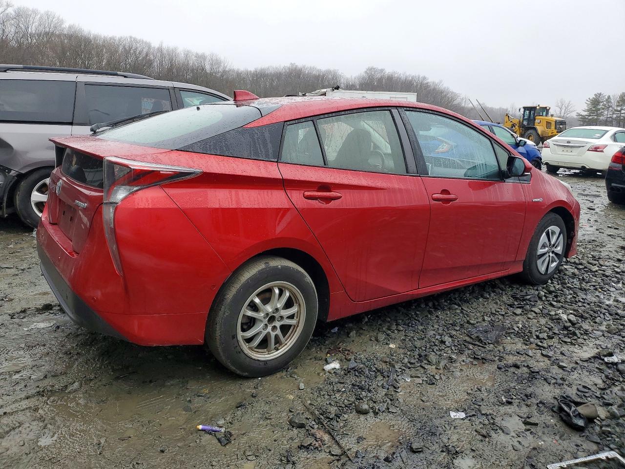 2017 TOYOTA PRIUS FOUR photo 3