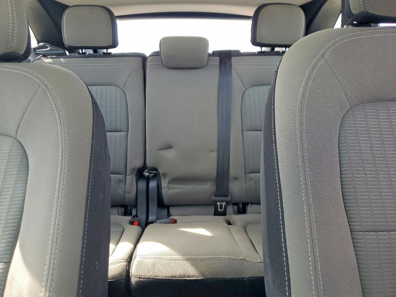 2022 FORD ESCAPE S photo 19