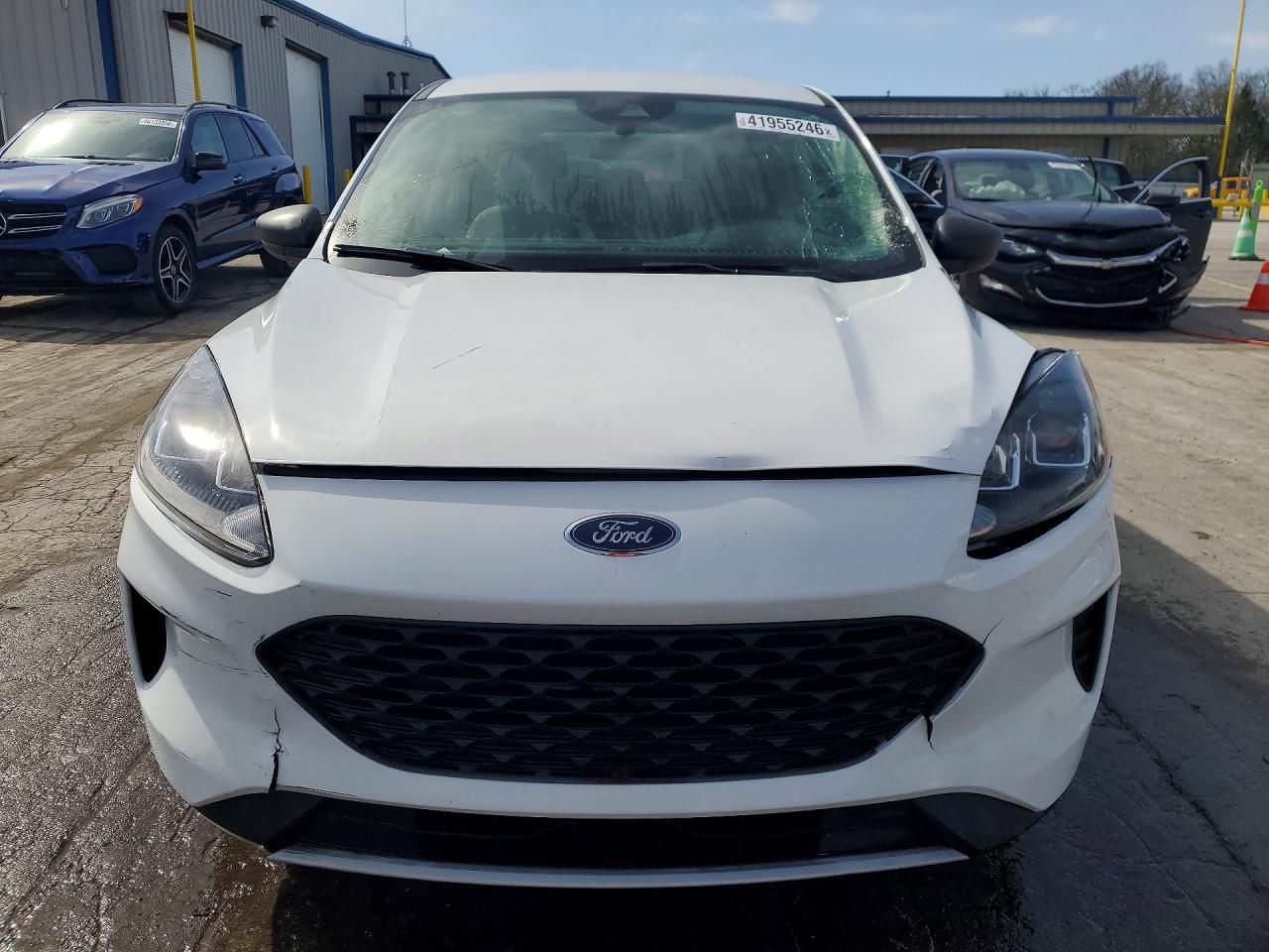 2022 FORD ESCAPE S photo 9