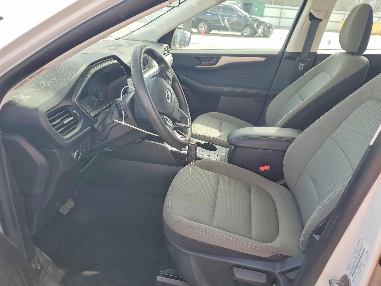 2022 FORD ESCAPE S photo 13