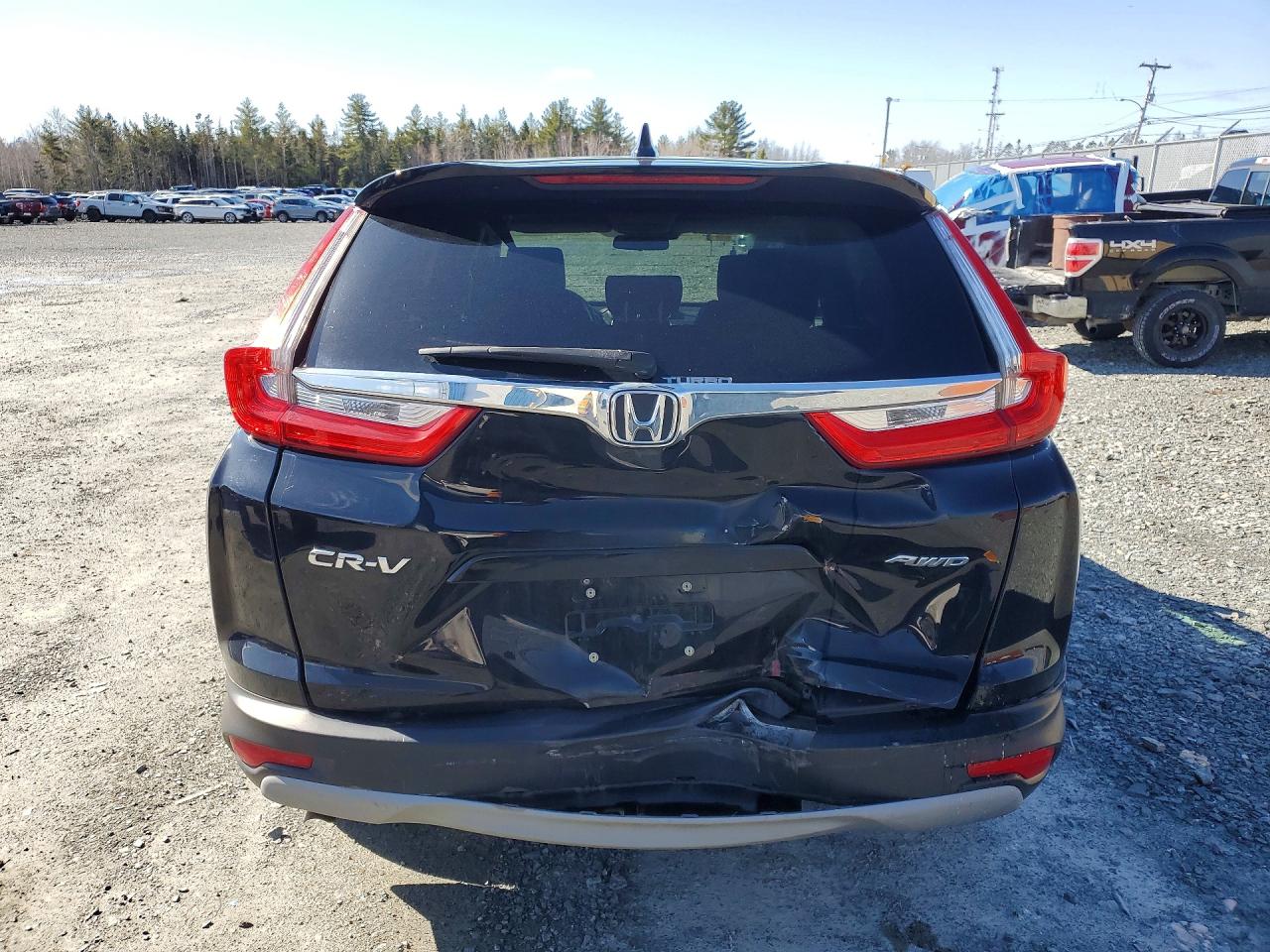 2017 HONDA CR-V LX photo 6
