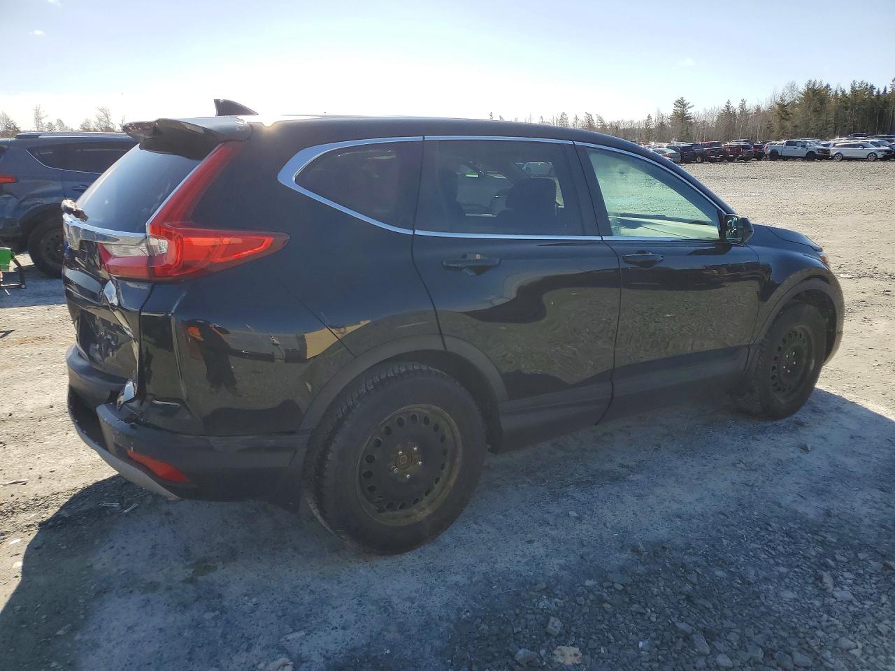 2017 HONDA CR-V LX photo 3