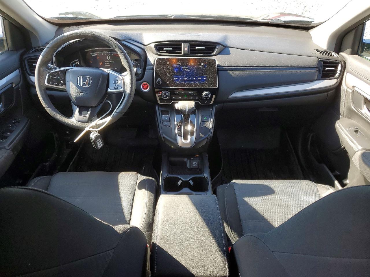 2017 HONDA CR-V LX photo 8