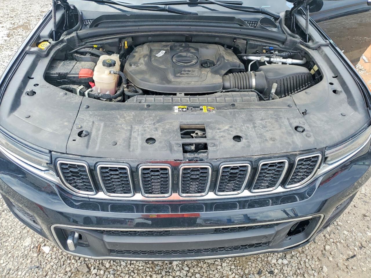 2023 JEEP GRAND CHEROKEE OVERLAND photo 23