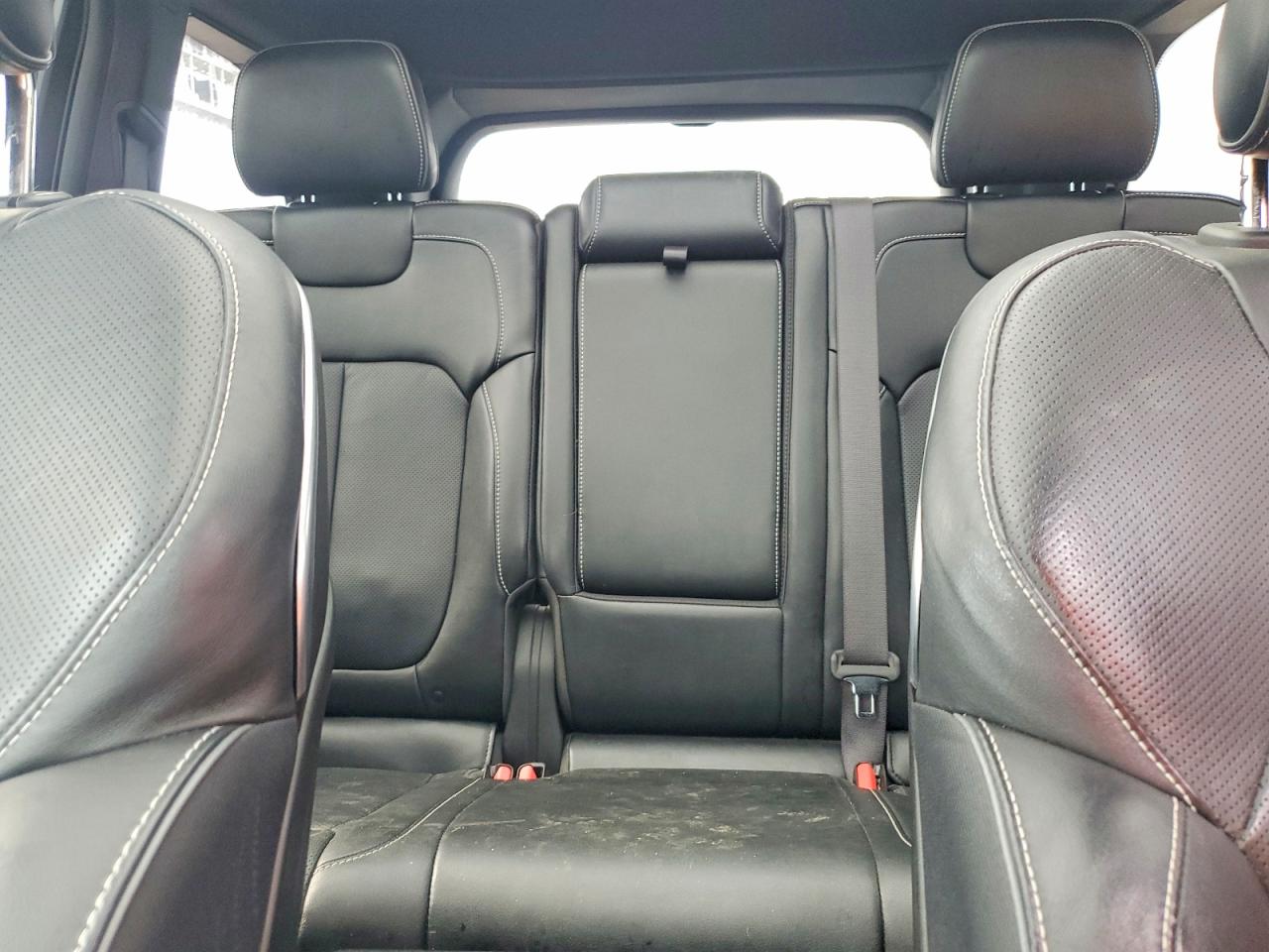 2023 JEEP GRAND CHEROKEE OVERLAND photo 19