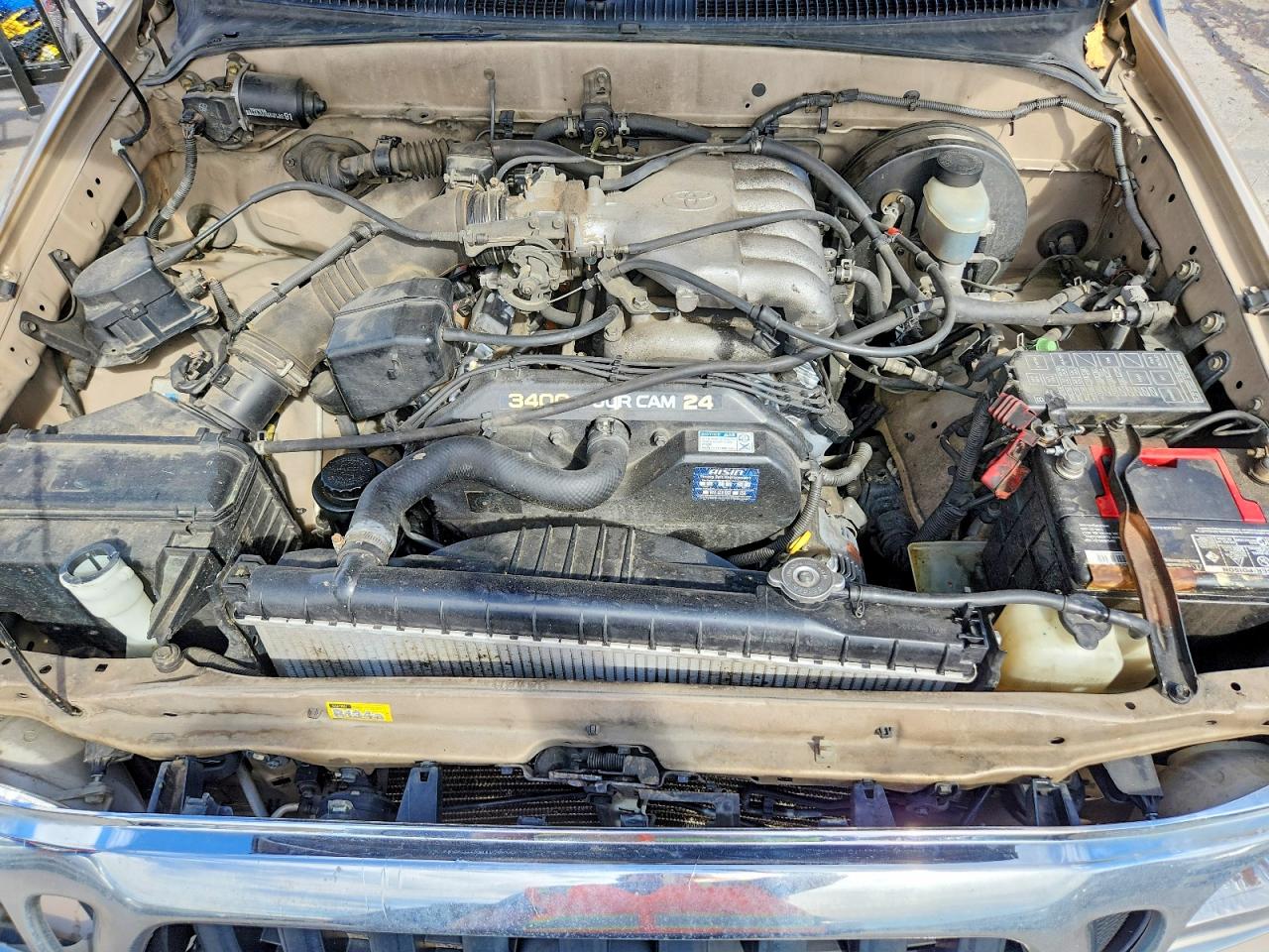 2002 TOYOTA TACOMA V6 photo 11