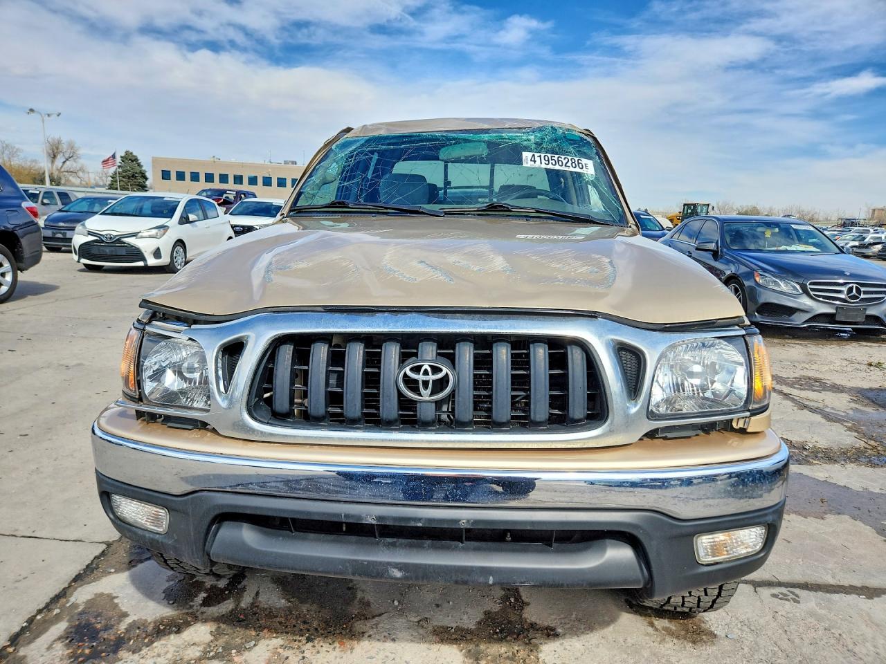 2002 TOYOTA TACOMA V6 photo 5