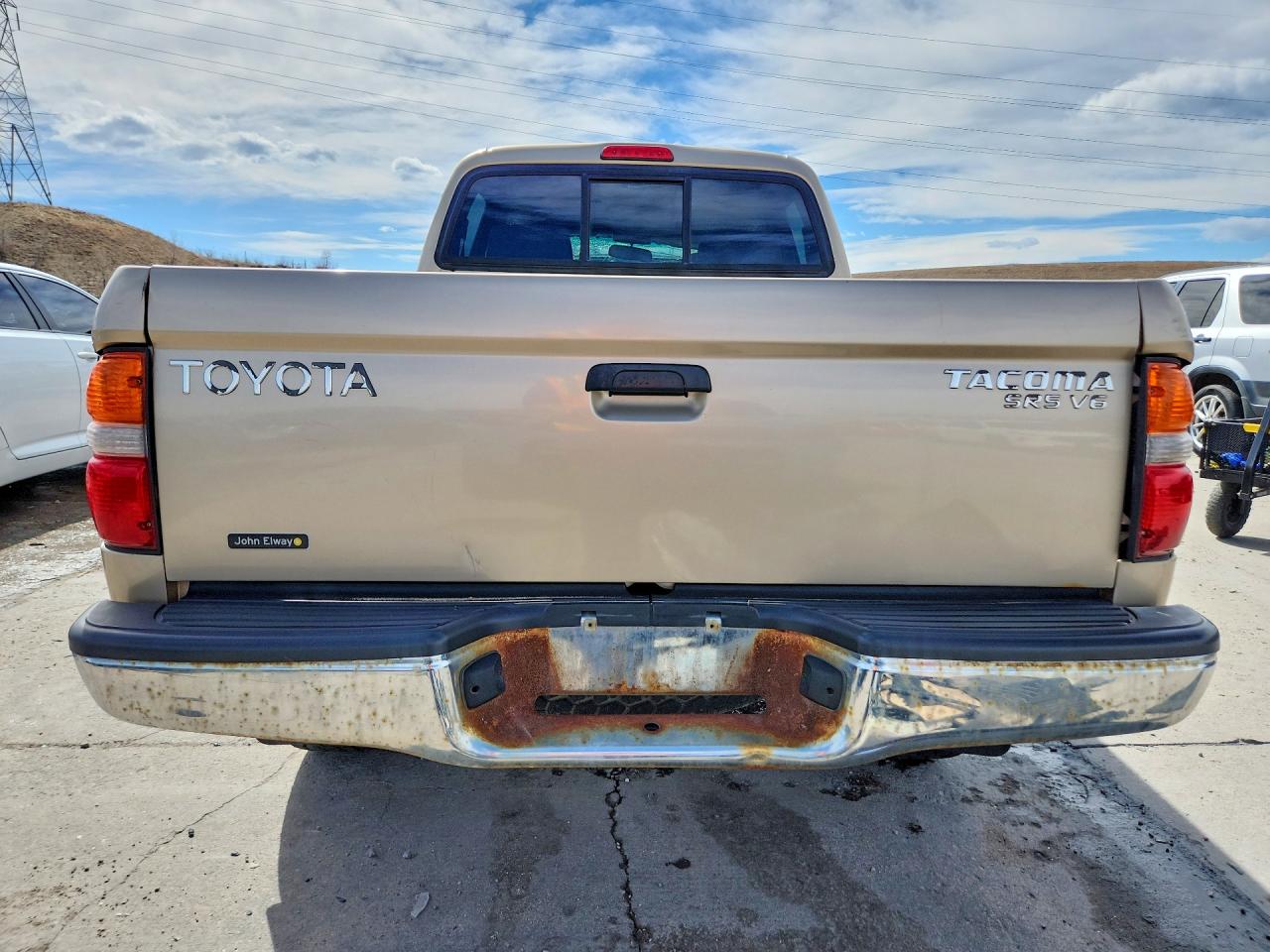 2002 TOYOTA TACOMA V6 photo 6