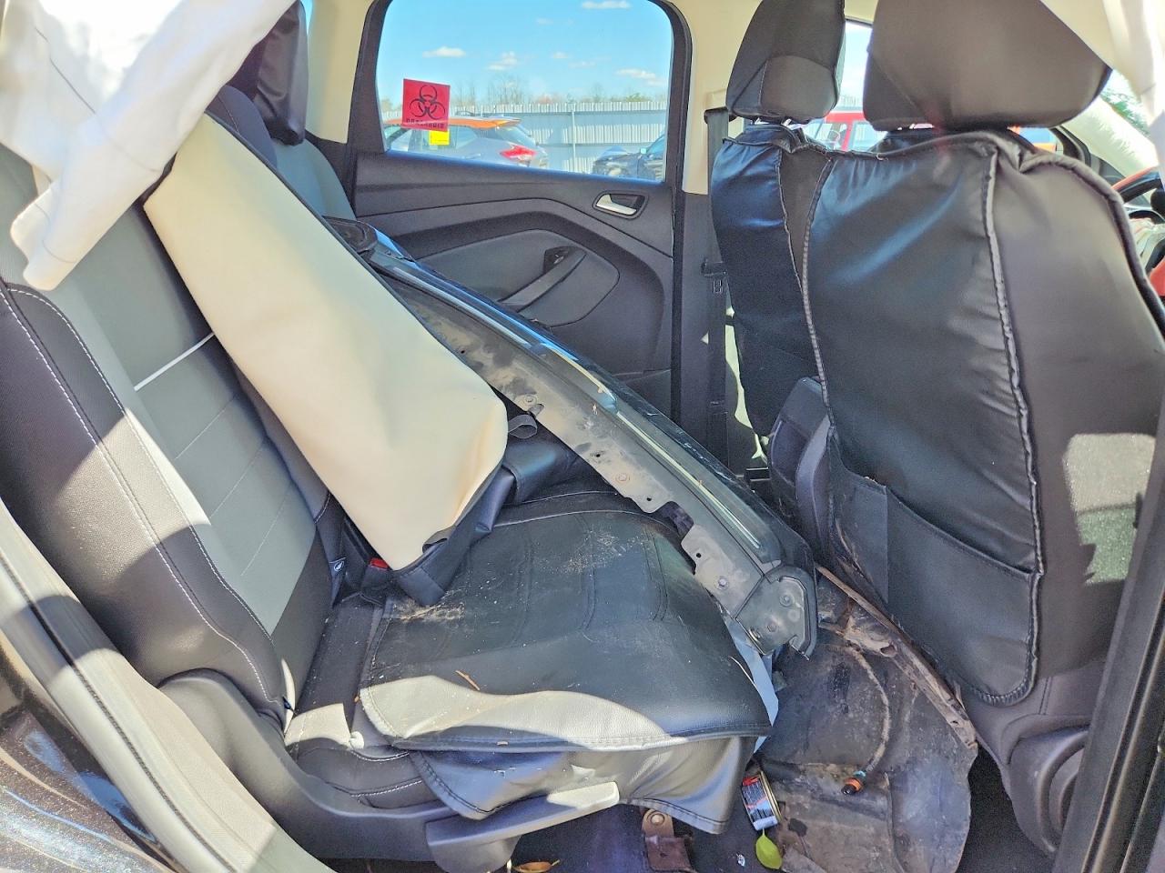 2013 FORD ESCAPE SE photo 28