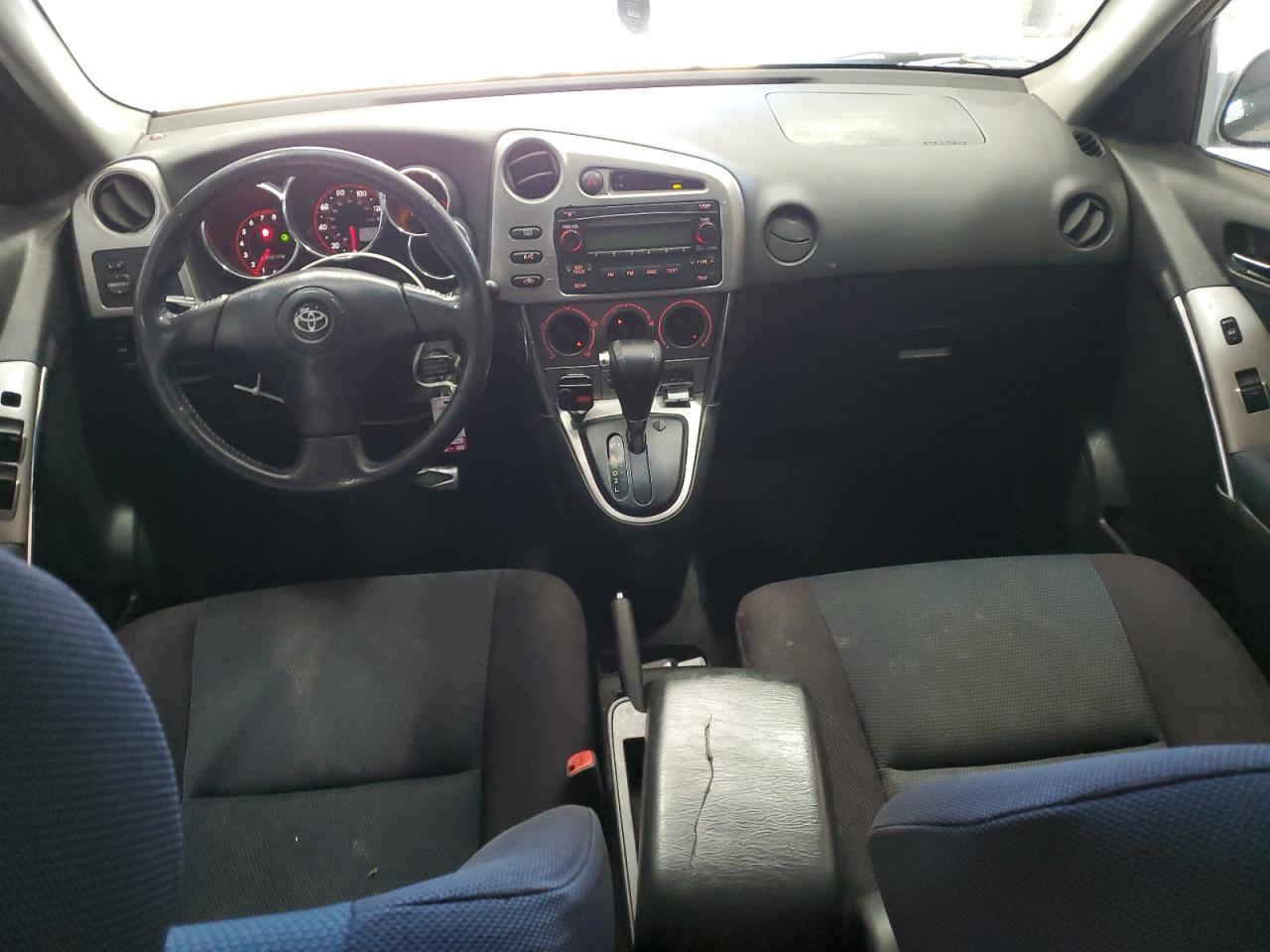 2005 TOYOTA COROLLA MATRIX XR photo 15