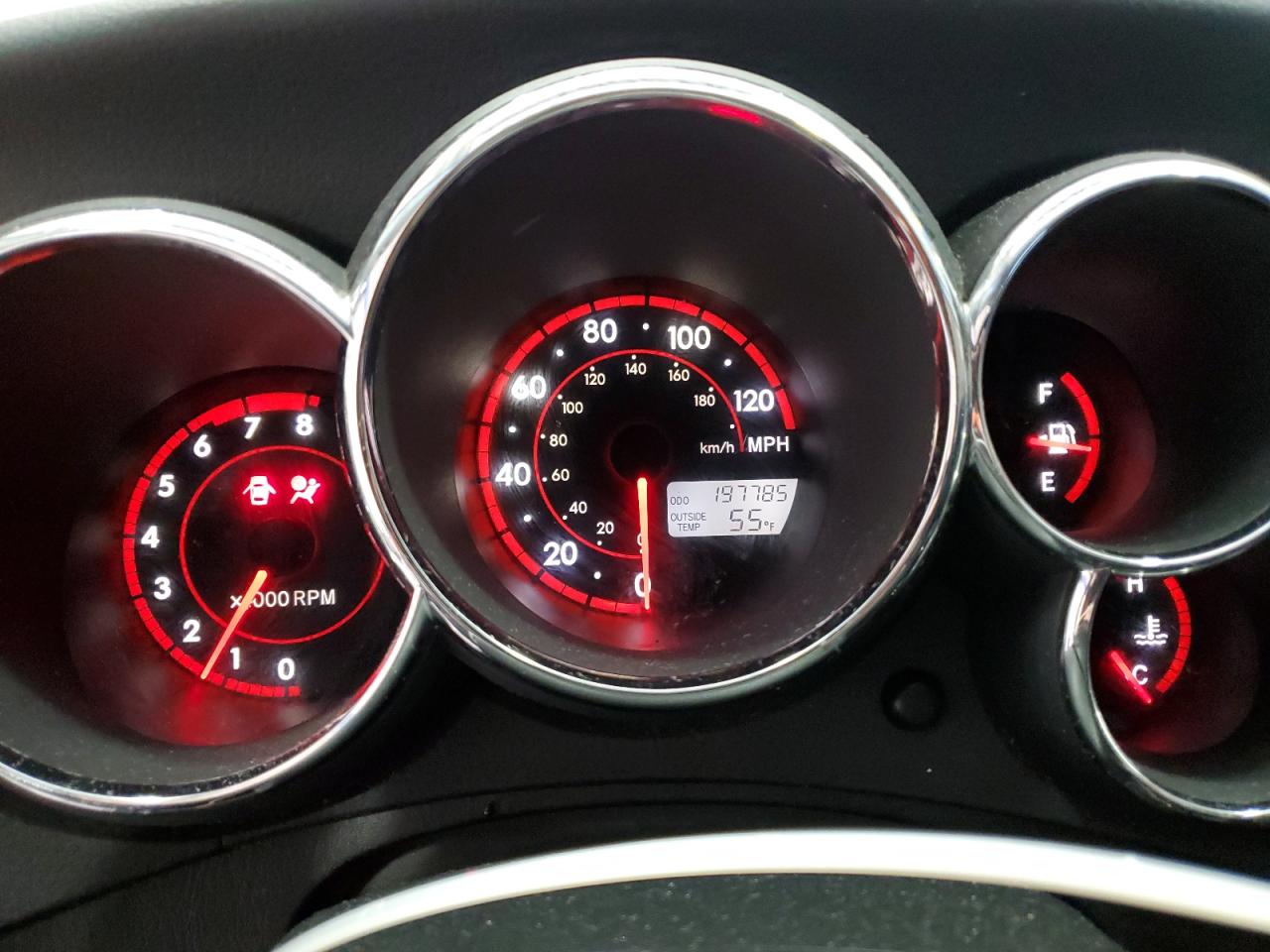 2005 TOYOTA COROLLA MATRIX XR photo 17