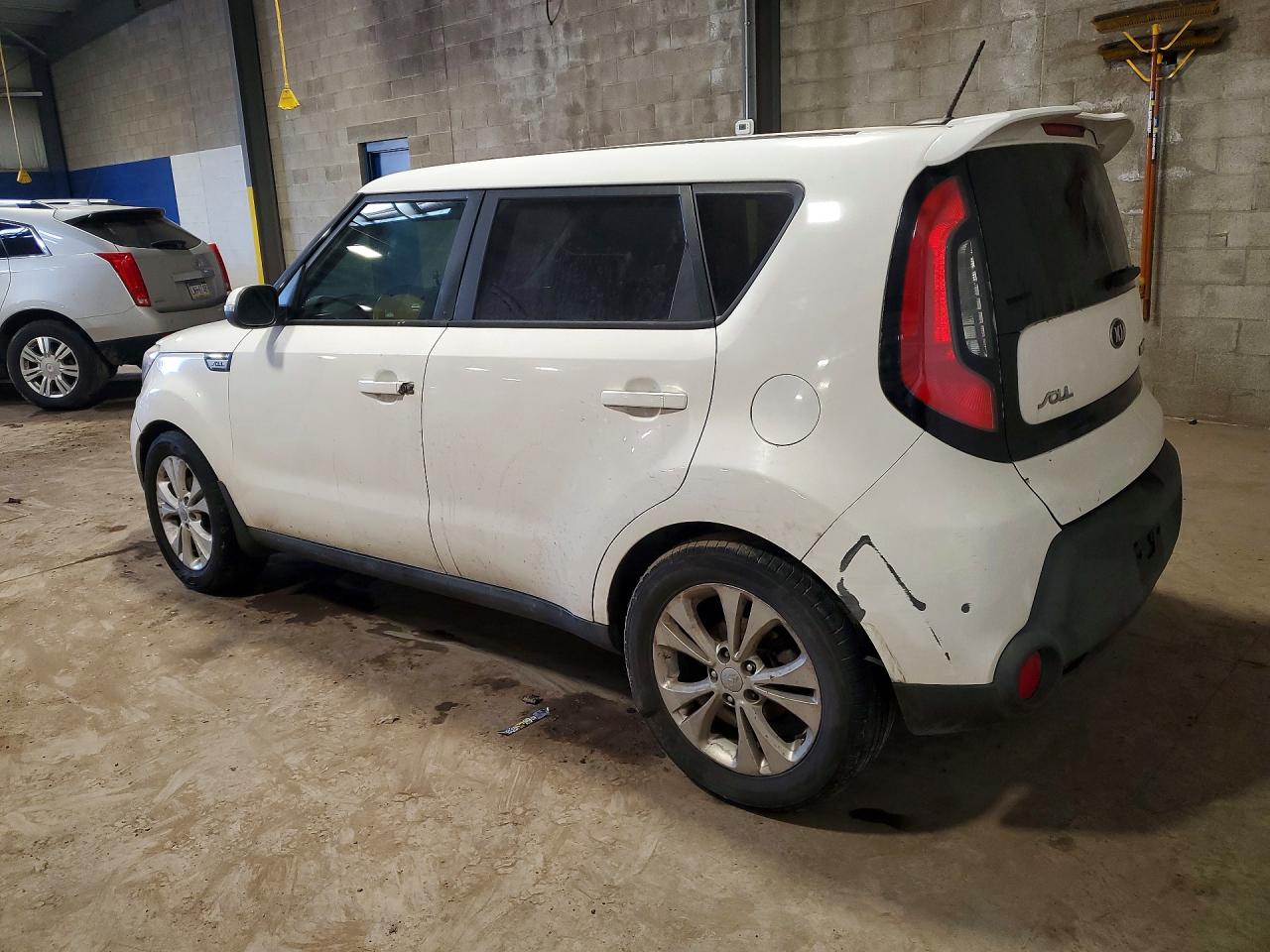 2016 KIA SOUL + photo 4