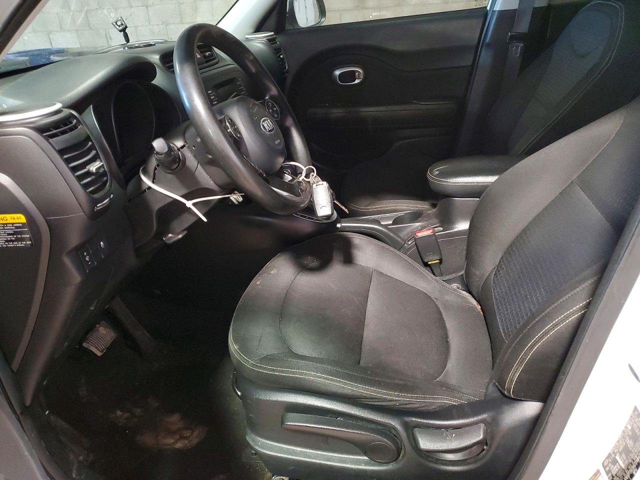 2016 KIA SOUL + photo 19