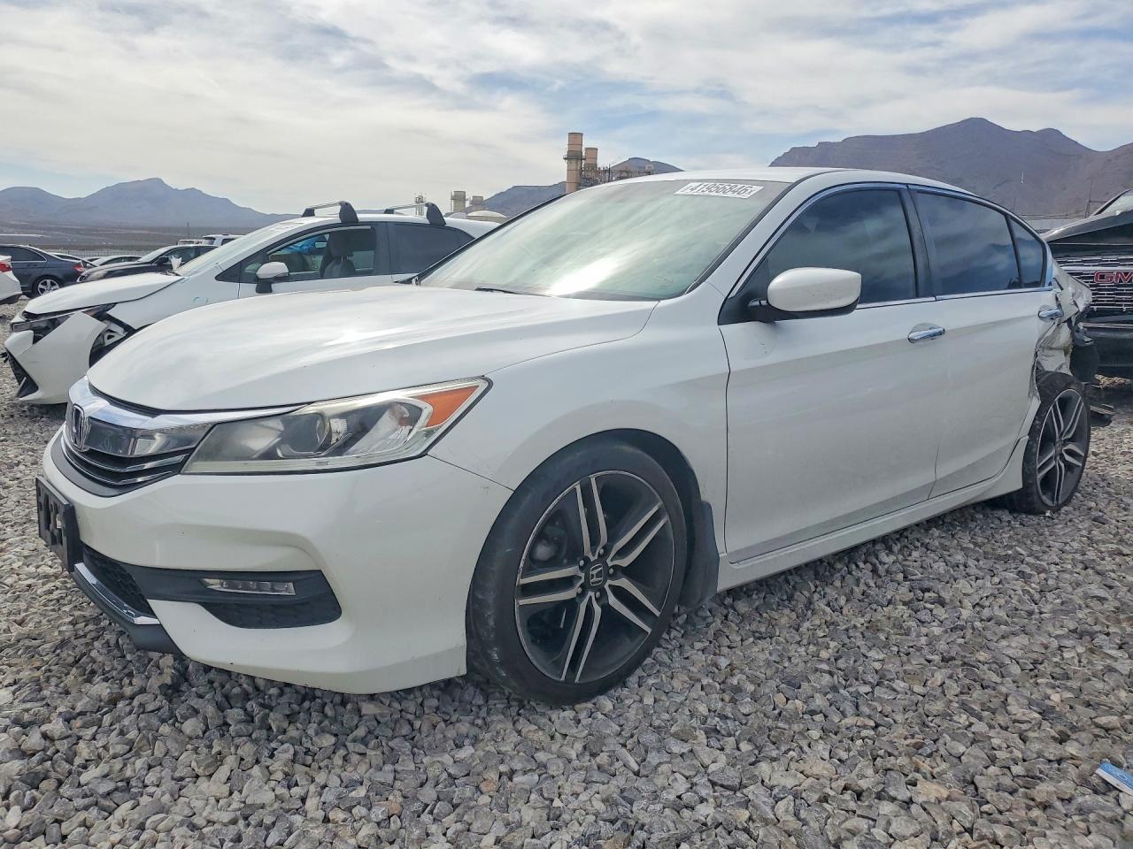 2017 HONDA ACCORD