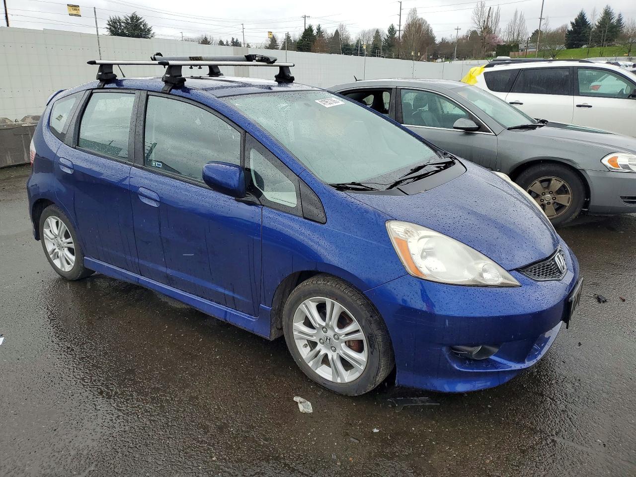 2011 HONDA FIT SPORT photo 4