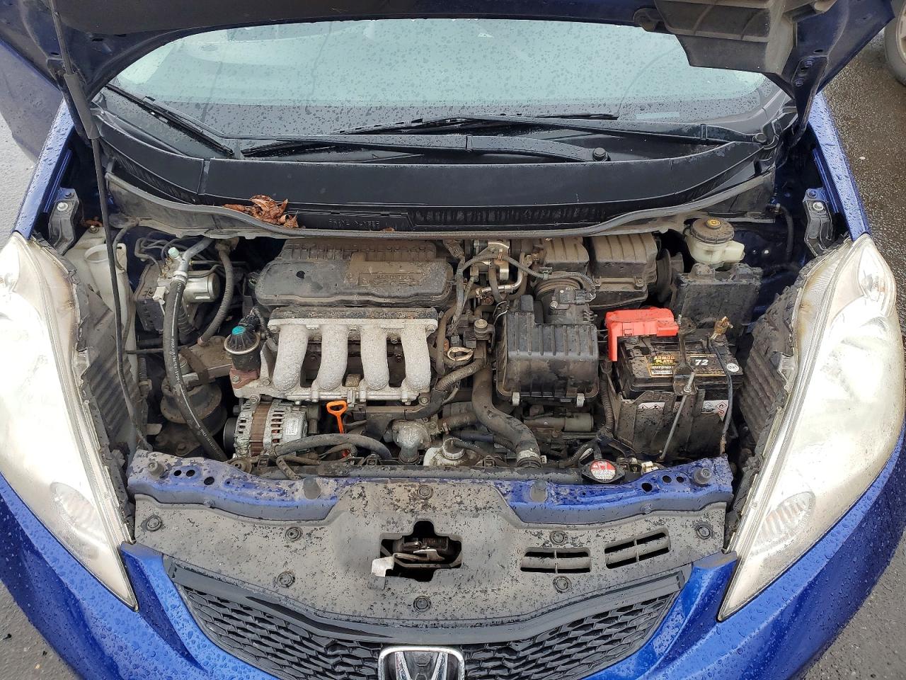 2011 HONDA FIT SPORT photo 11