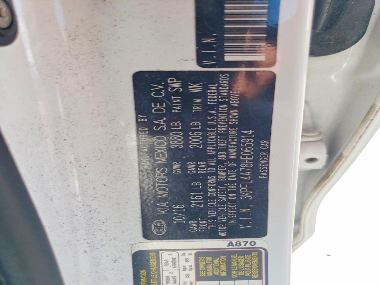 2017 KIA FORTE LX photo 23