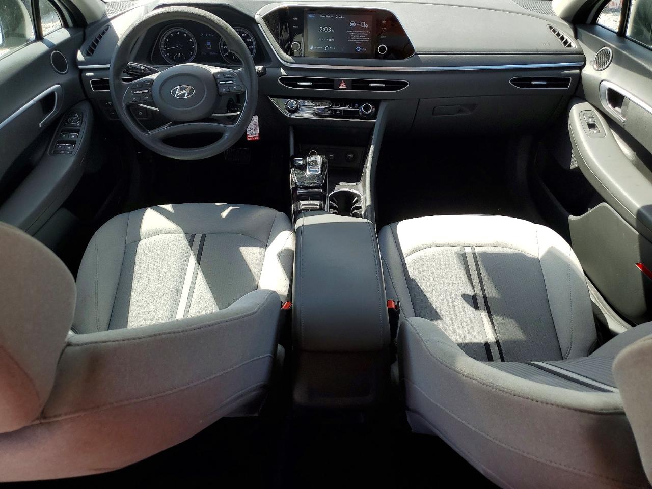 2020 HYUNDAI SONATA SE photo 8