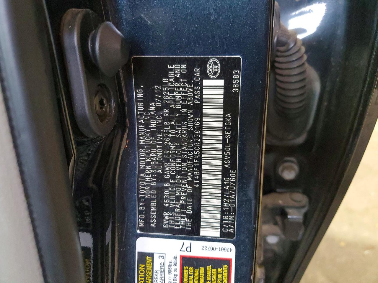 2012 TOYOTA CAMRY XLE photo 12